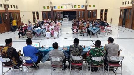 Pembinaan dan Konseling Keluarga Tirtonirmolo Dorong Terwujudnya Rumah Tangga Sakinah